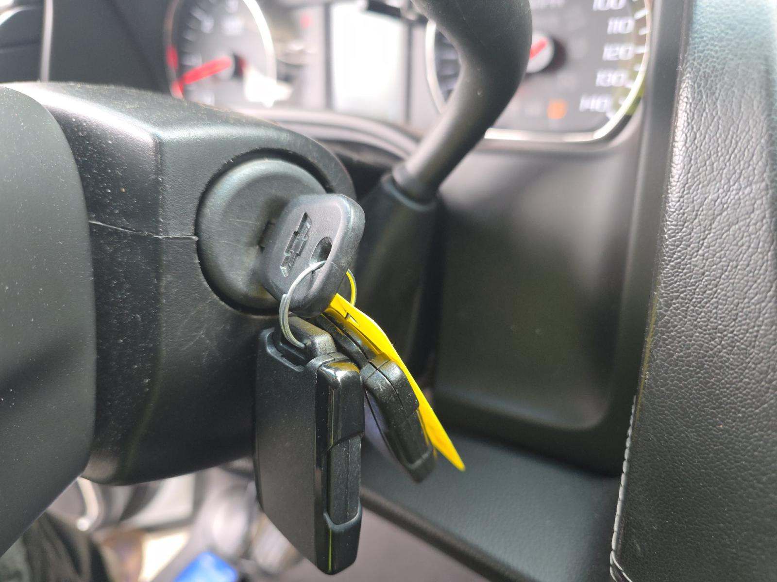 CHEVROLET COMMERCIAL/POLICE/SPECIAL SERVICE VEHICLE - 8