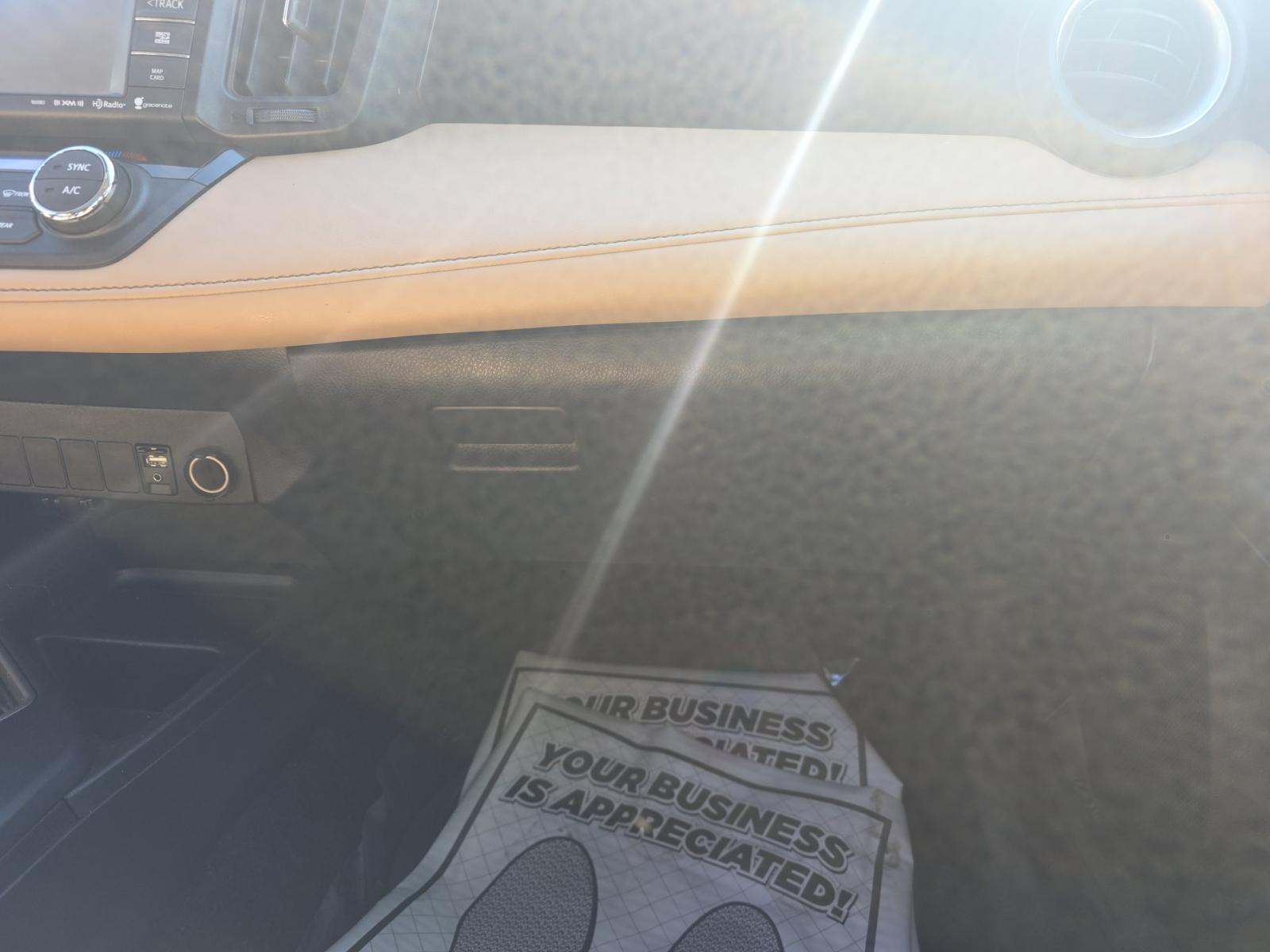 2016 Toyota RAV4 XLE FWD