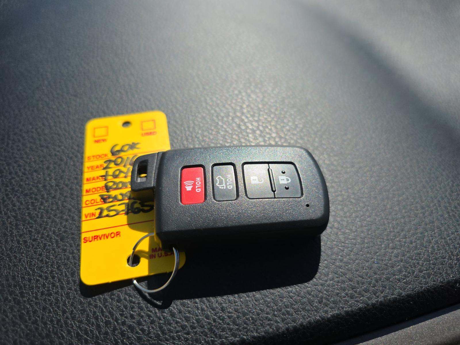 2016 Toyota RAV4 XLE FWD