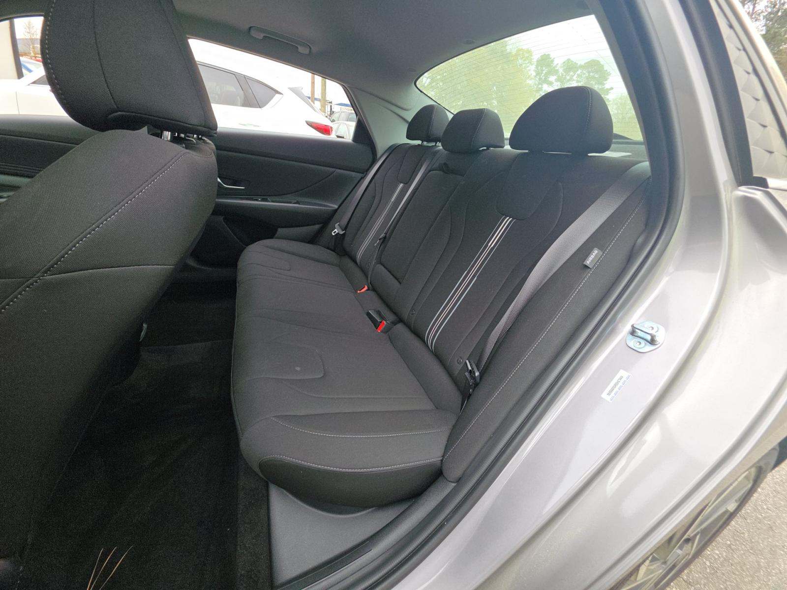 HYUNDAI SEL CONVENIENCE - 9