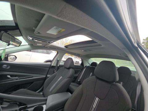 HYUNDAI SEL CONVENIENCE - 7