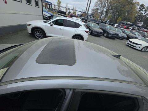 HYUNDAI SEL CONVENIENCE - 8