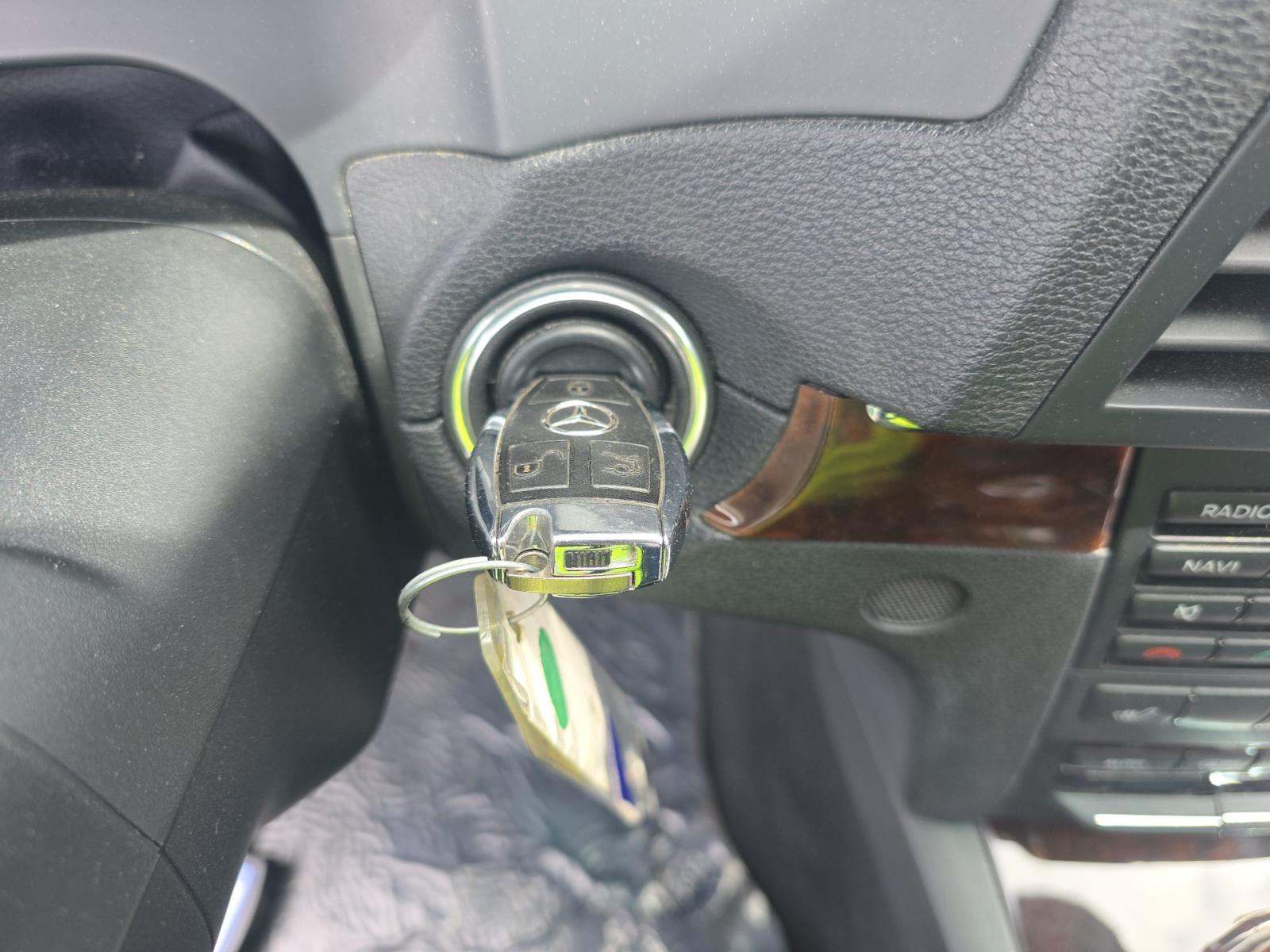 MERCEDES-BENZ E-CLASS - 4