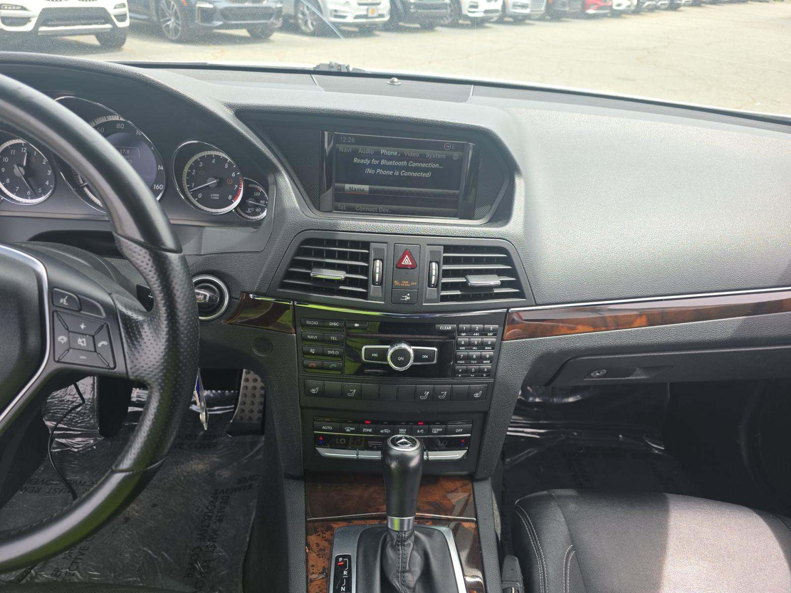 MERCEDES-BENZ E-CLASS - 6