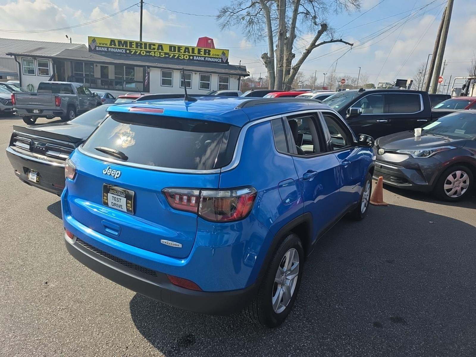 2022 Jeep Compass Latitude FWD
