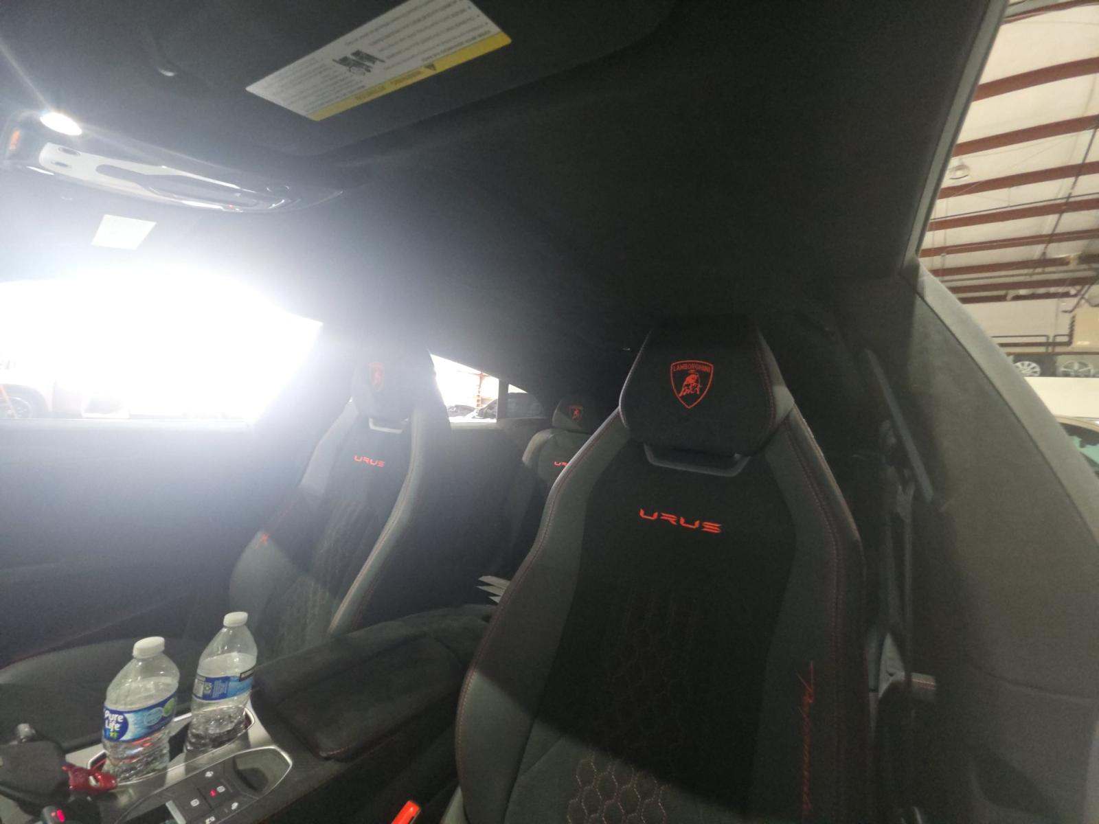 2023 Lamborghini Urus Performante AWD