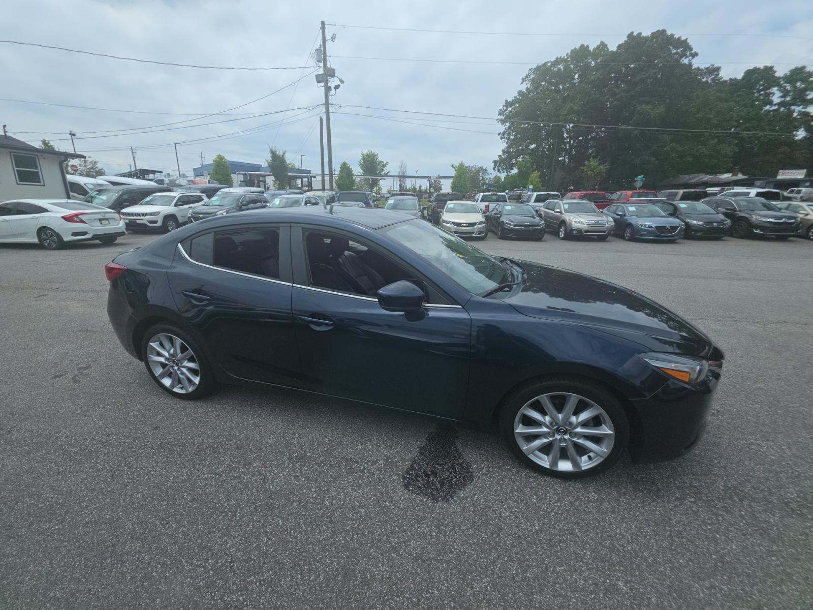 2017 MAZDA MAZDA3 Touring FWD