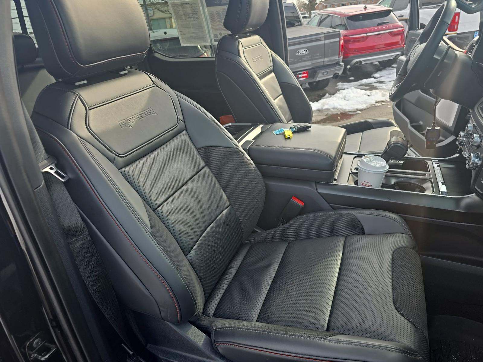 2025 Ford F-150 Raptor AWD