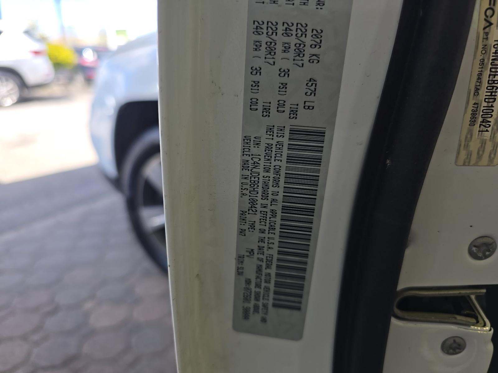 JEEP LATITUDE HIGH ALTITUDE EDITION - 5