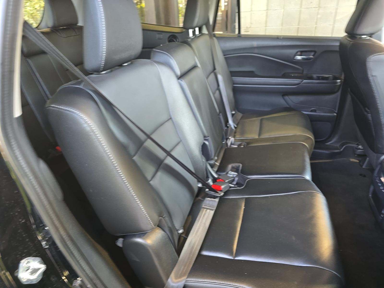 2022 Honda Pilot Special Edition AWD