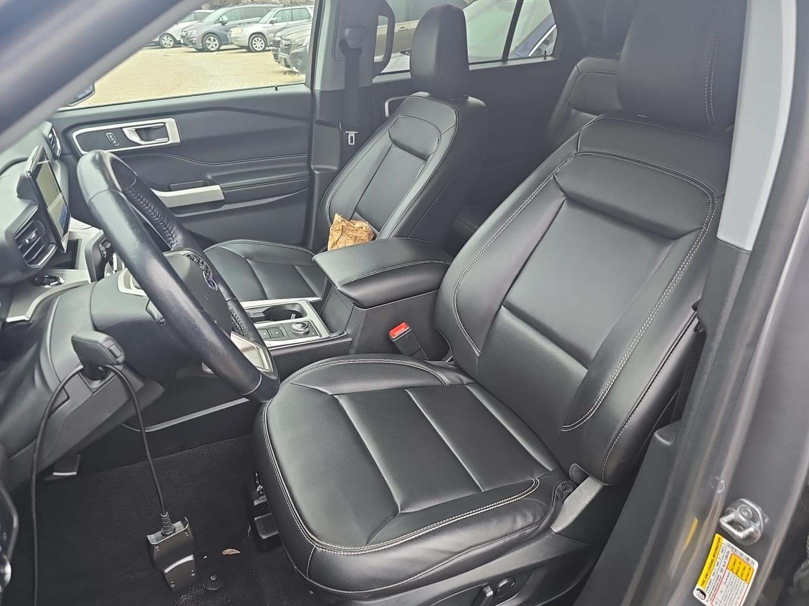 2022 Ford Explorer XLT AWD