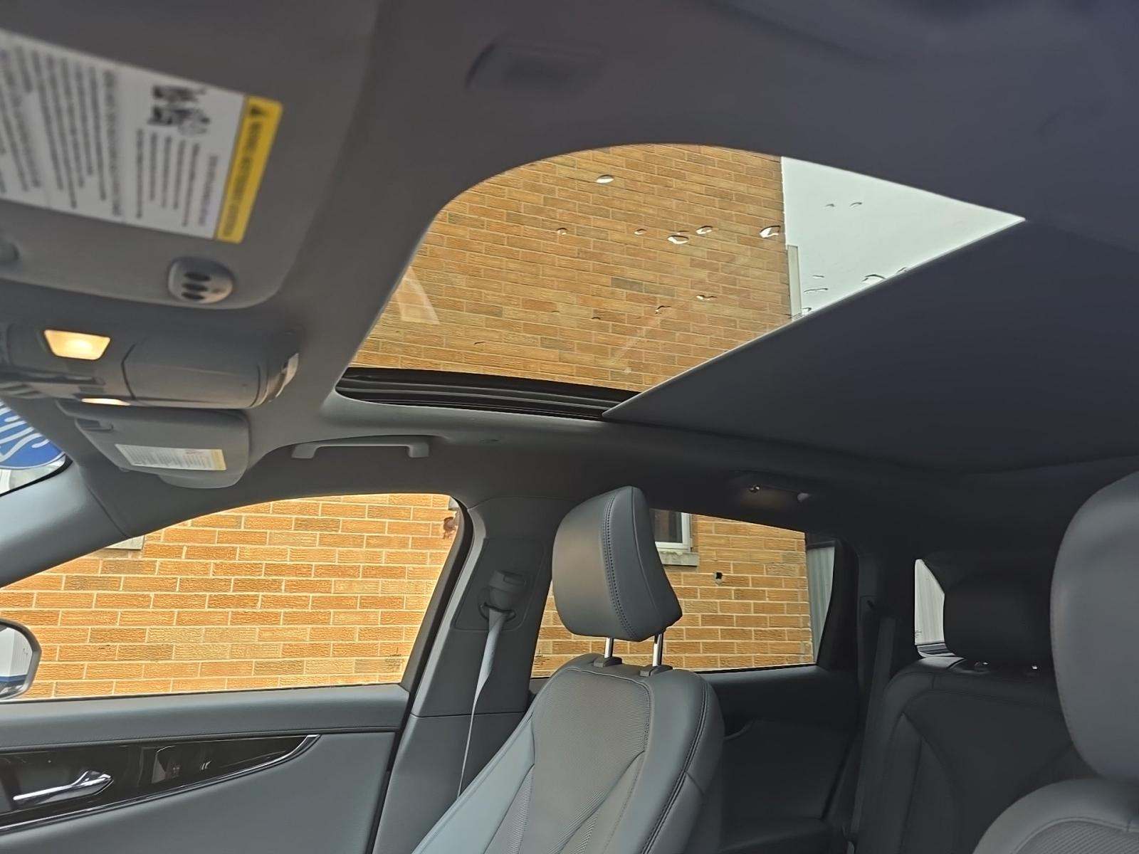 2022 Lincoln Nautilus Reserve AWD