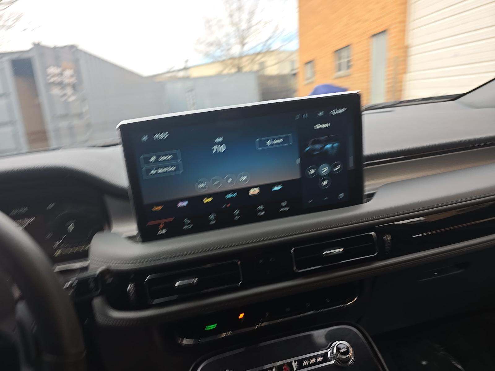 2022 Lincoln Nautilus Reserve AWD