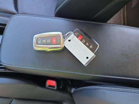 2020 Toyota Prius Prime XLE FWD