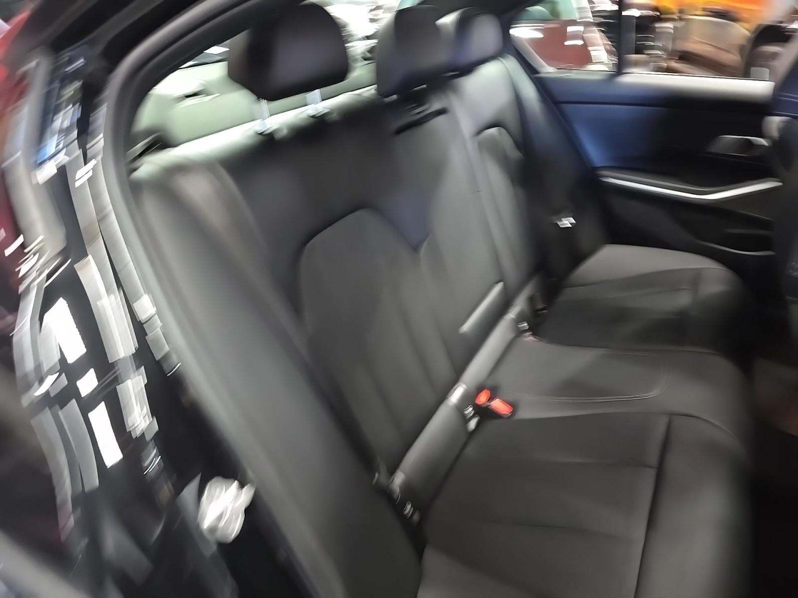 2023 BMW 3 Series 330i xDrive AWD