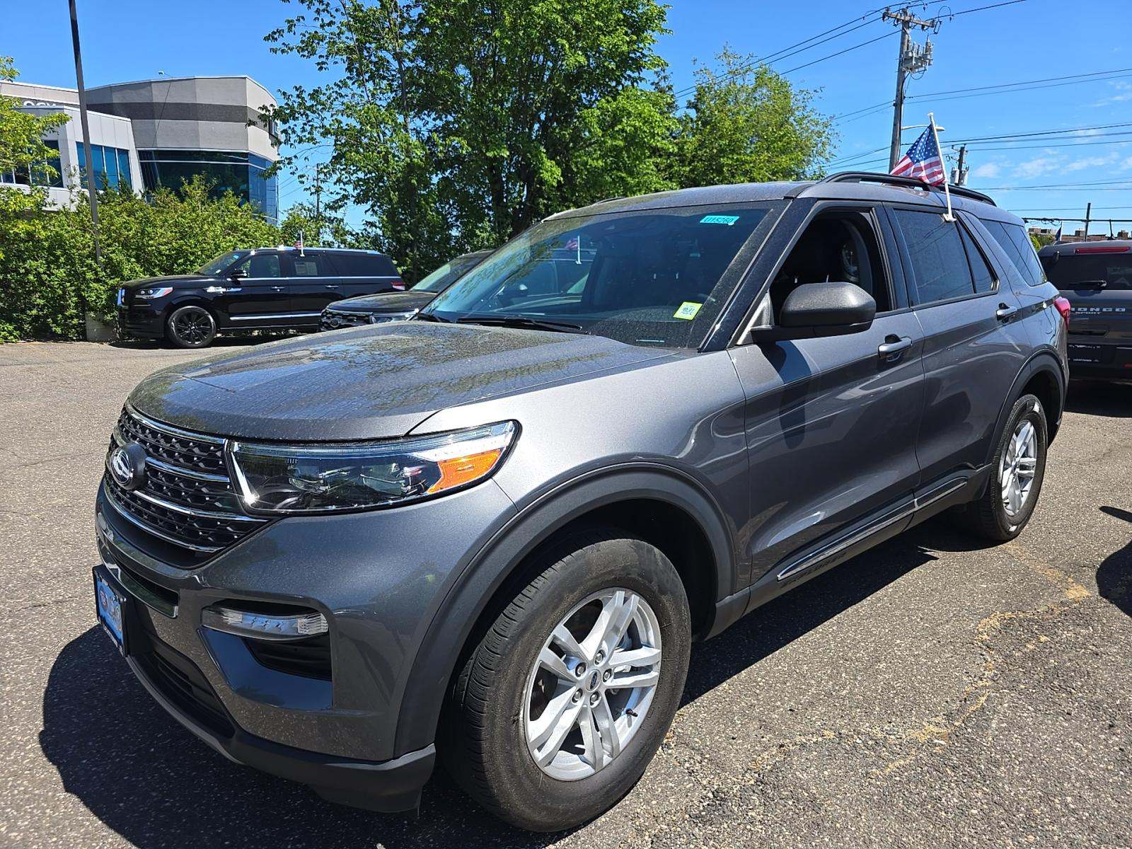 FORD EXPLORER - 1