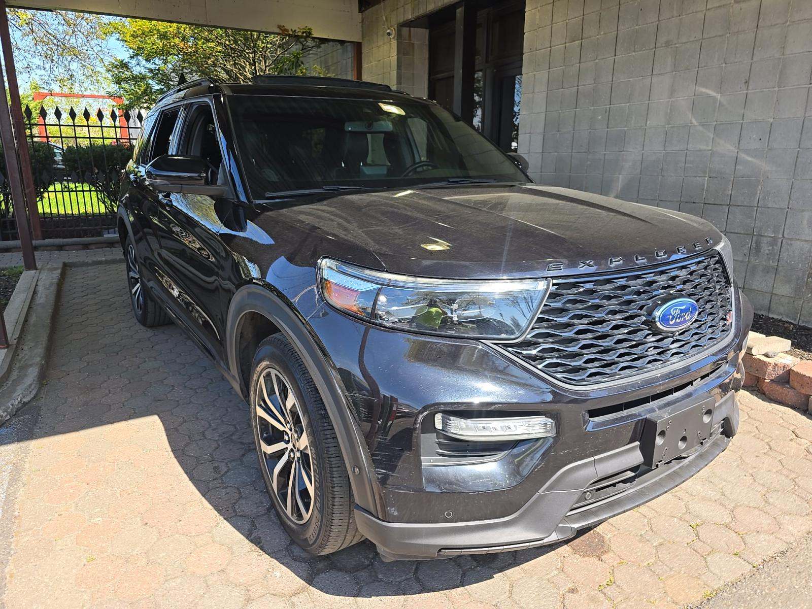 FORD EXPLORER - 4