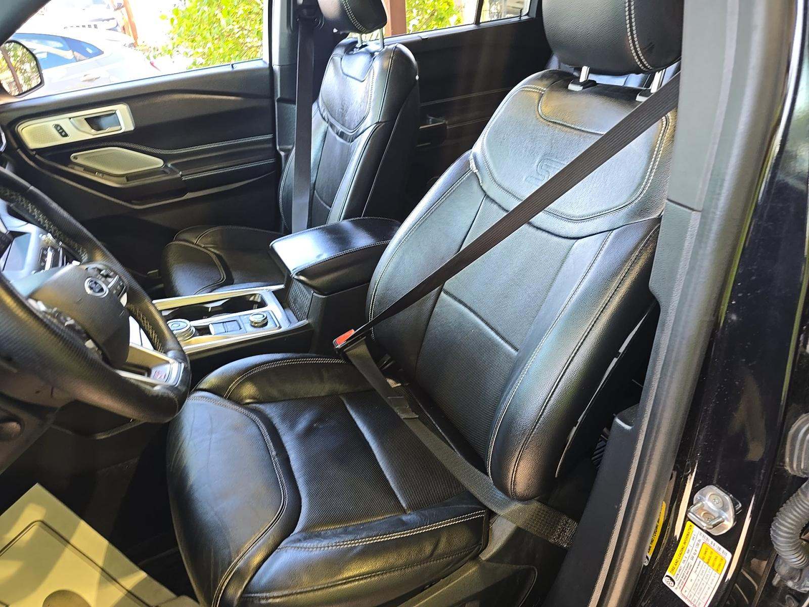 FORD EXPLORER - 6