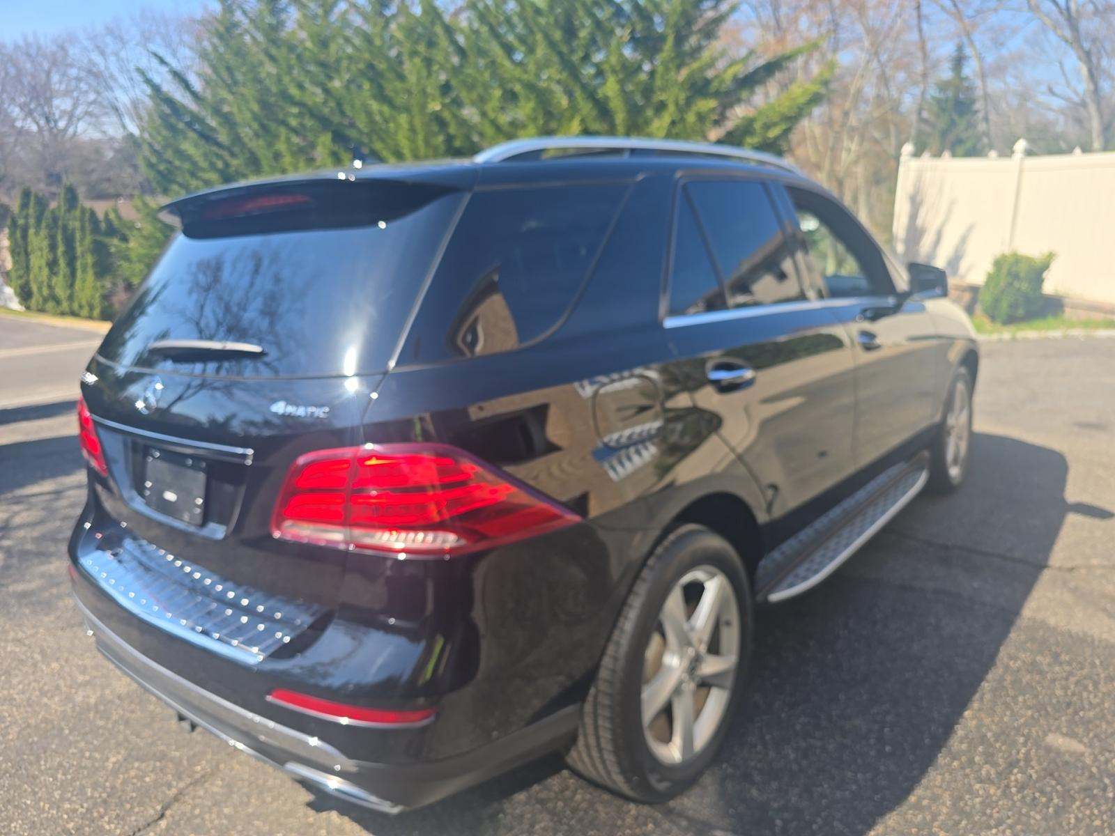 MERCEDES-BENZ GLE-CLASS - 3