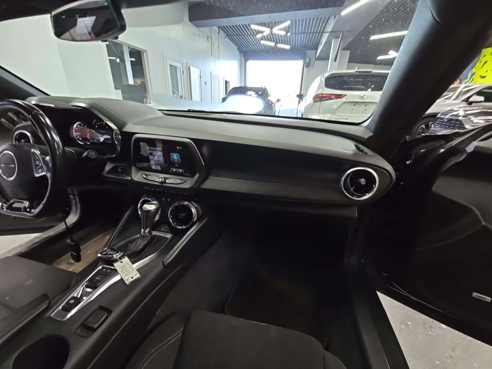 2018 Chevrolet Camaro 1LT RWD