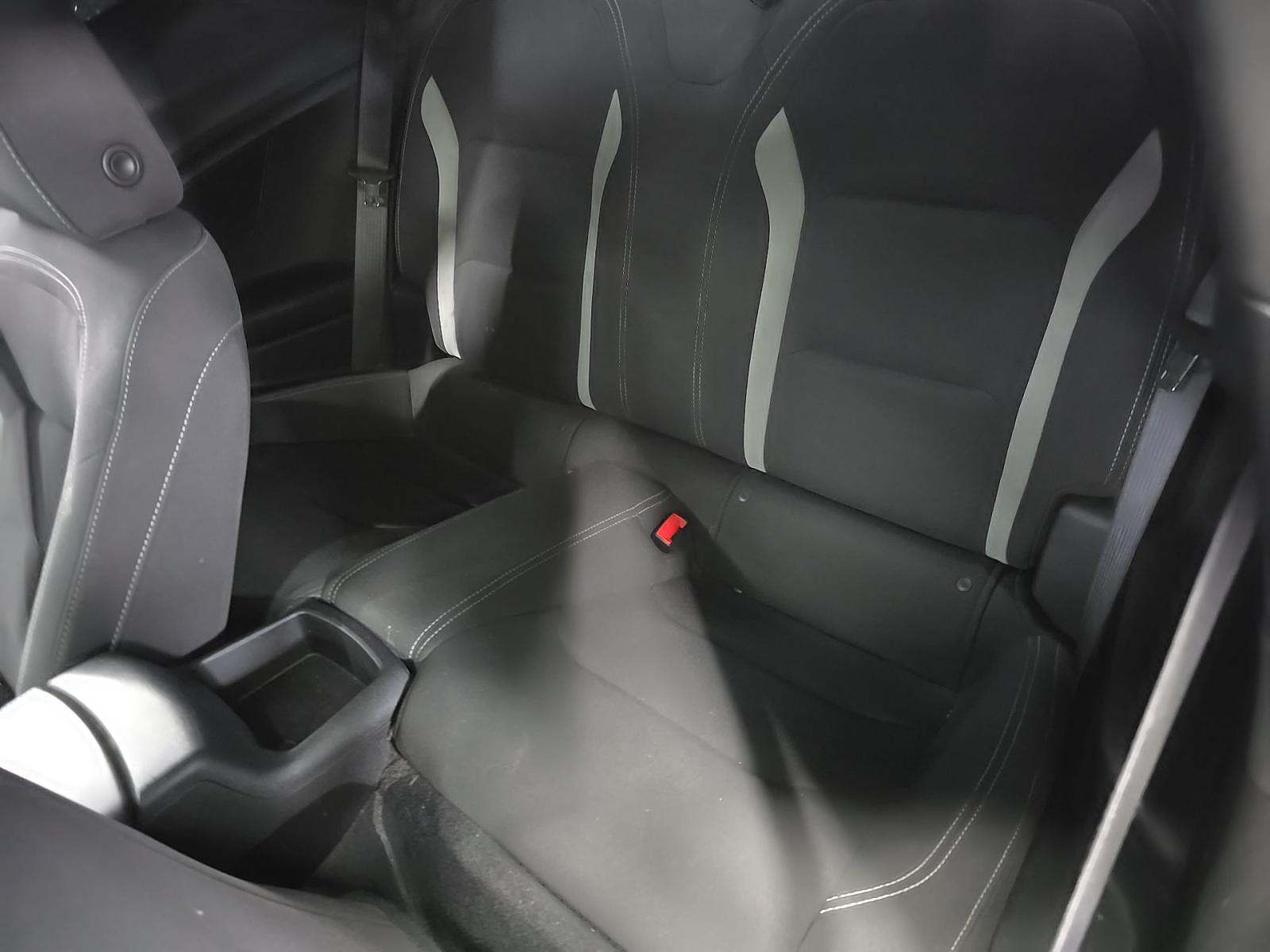 2018 Chevrolet Camaro 1LT RWD