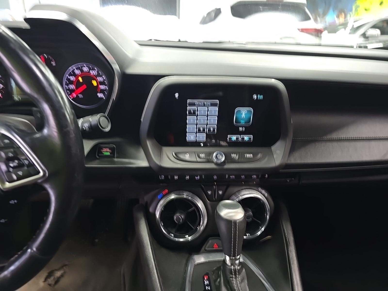 2018 Chevrolet Camaro 1LT RWD