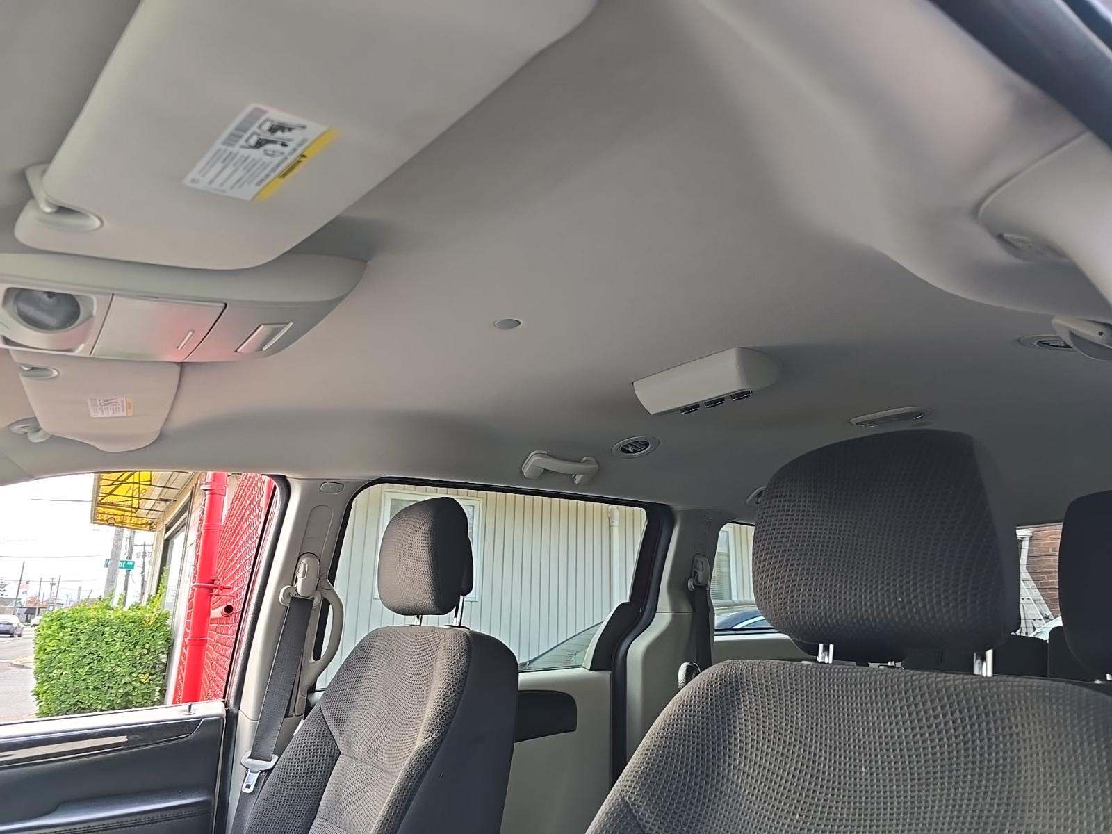 2019 Dodge Grand Caravan SE FWD