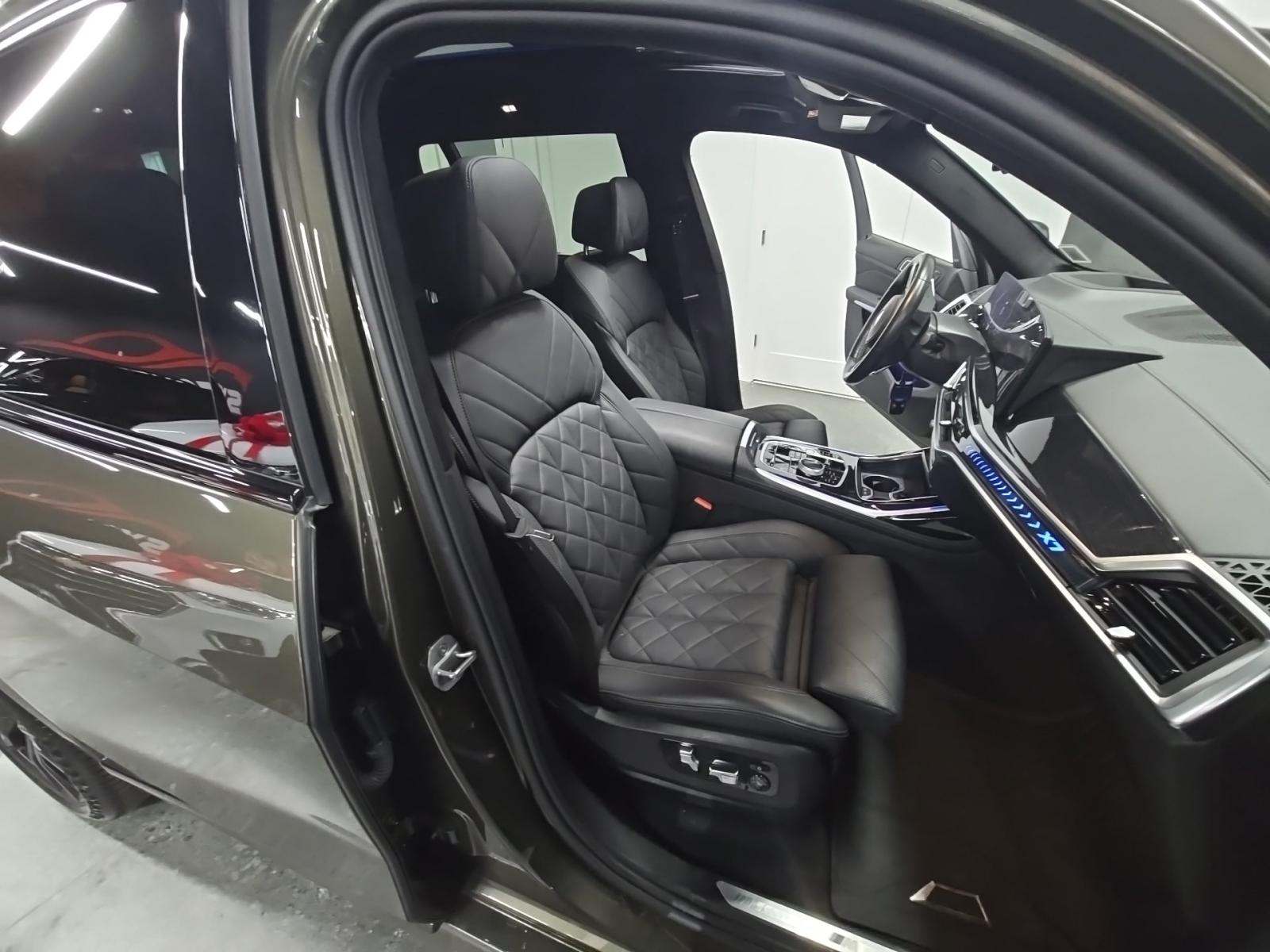 2024 BMW X7 xDrive40i AWD
