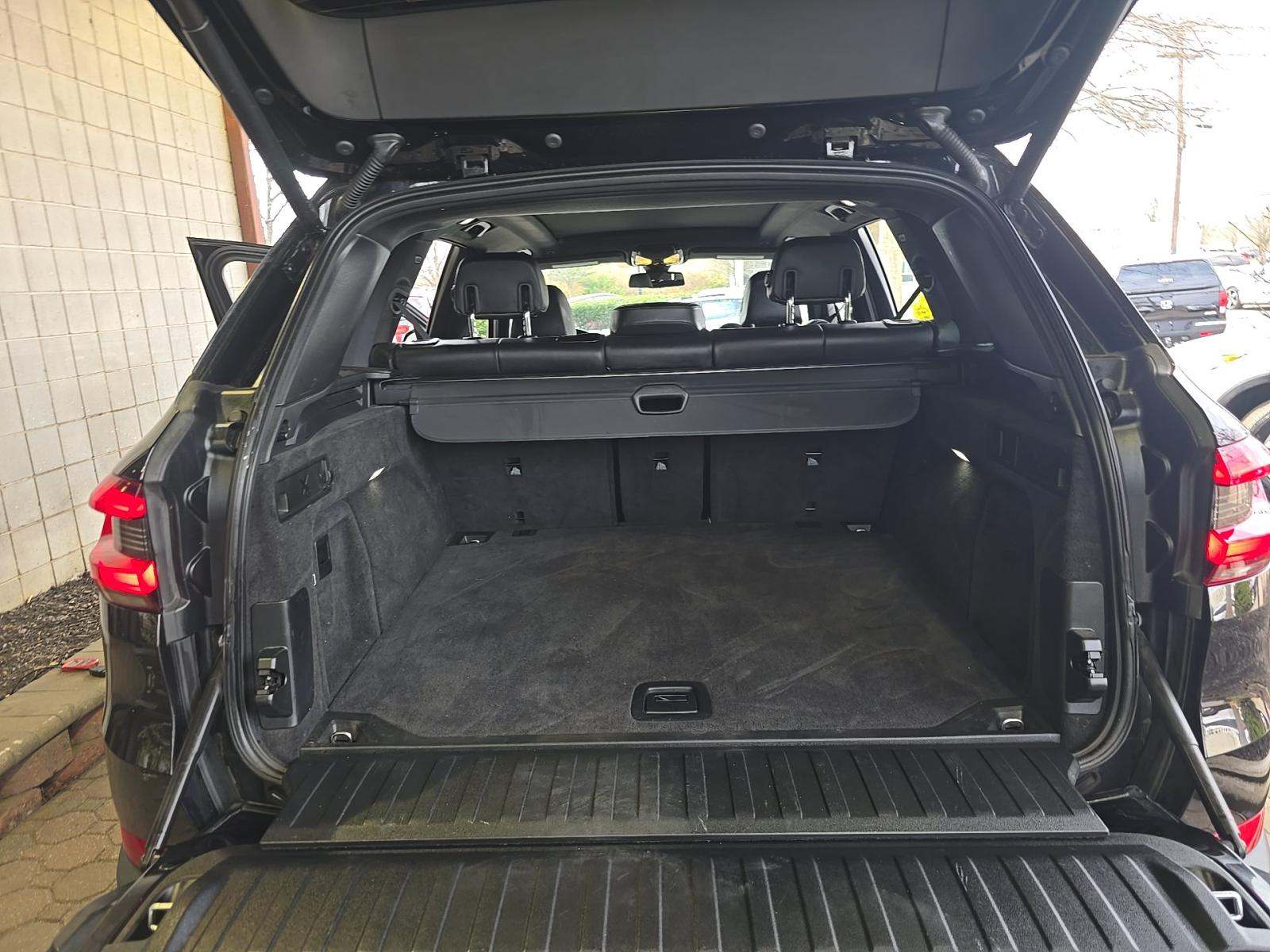 2023 BMW X5 xDrive40i AWD