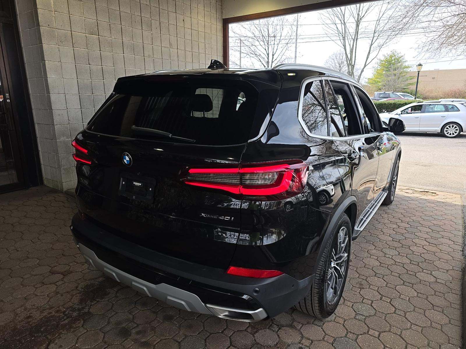 2023 BMW X5 xDrive40i AWD