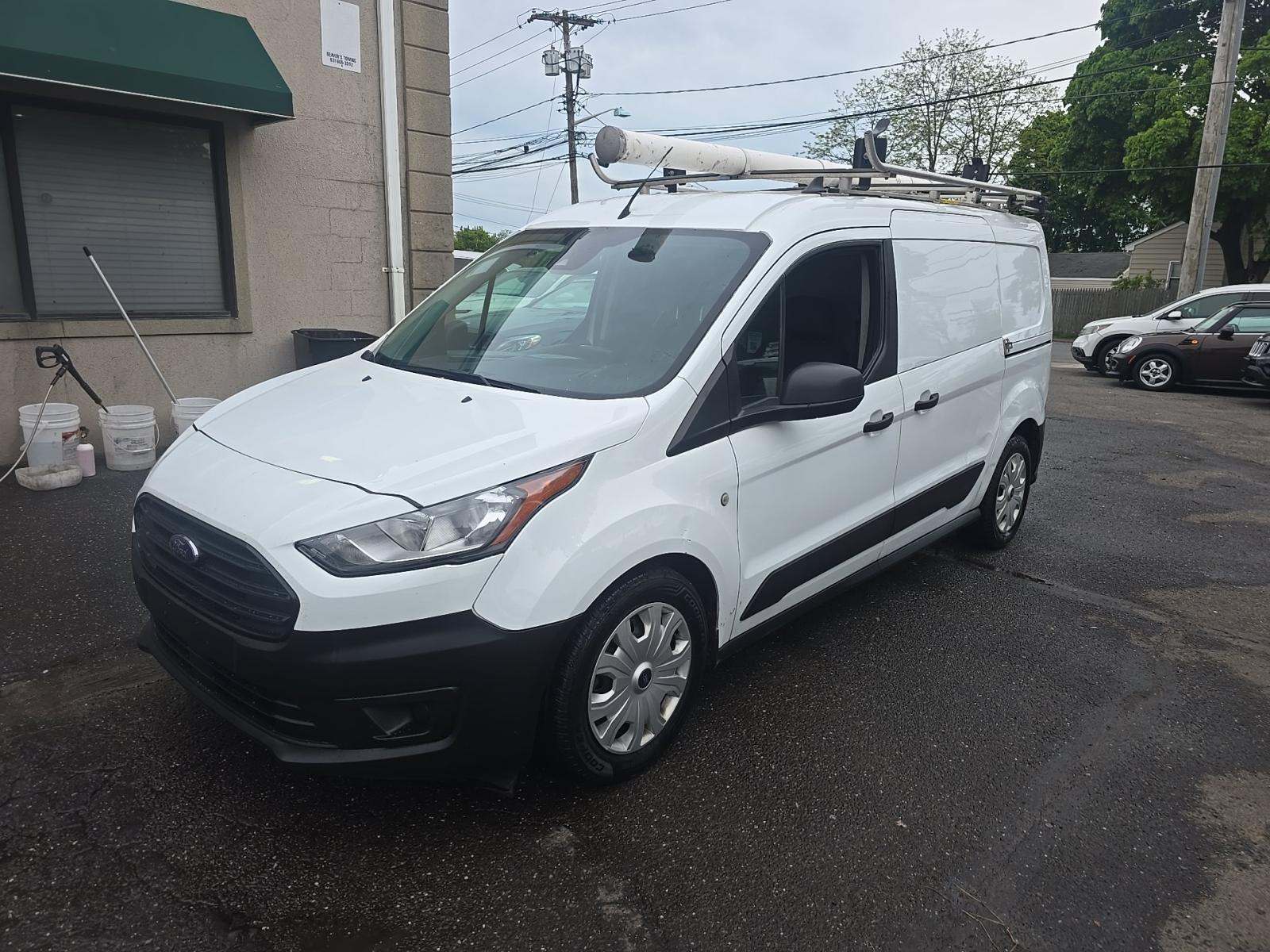 FORD TRANSIT CONNECT - 1