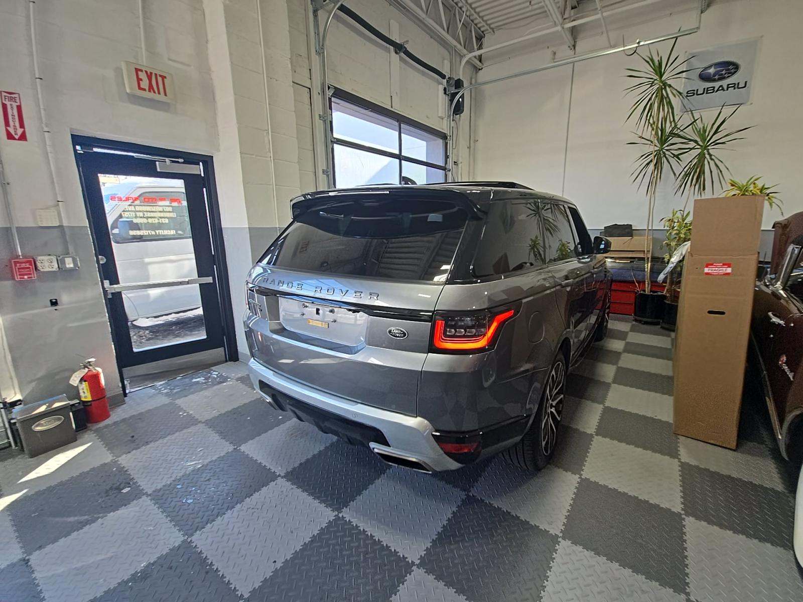 2022 Land Rover Range Rover Sport HSE Silver Edition AWD