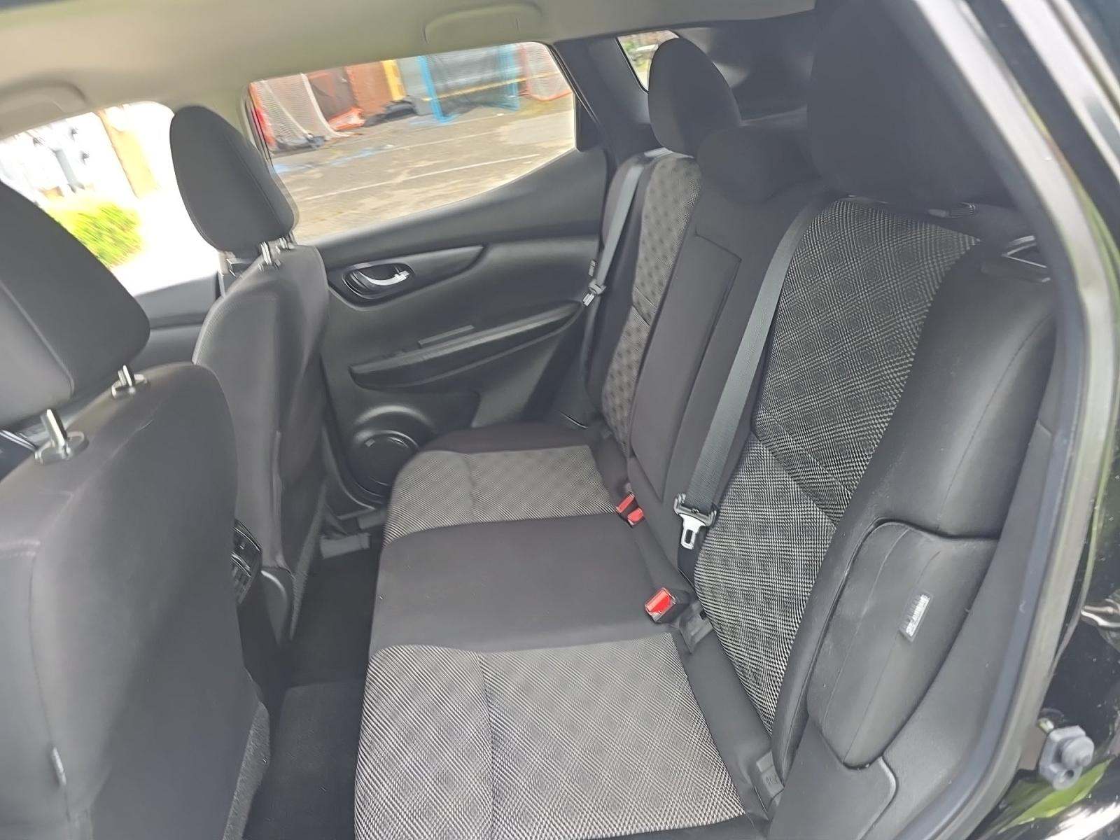 2022 Nissan Rogue Sport SV AWD