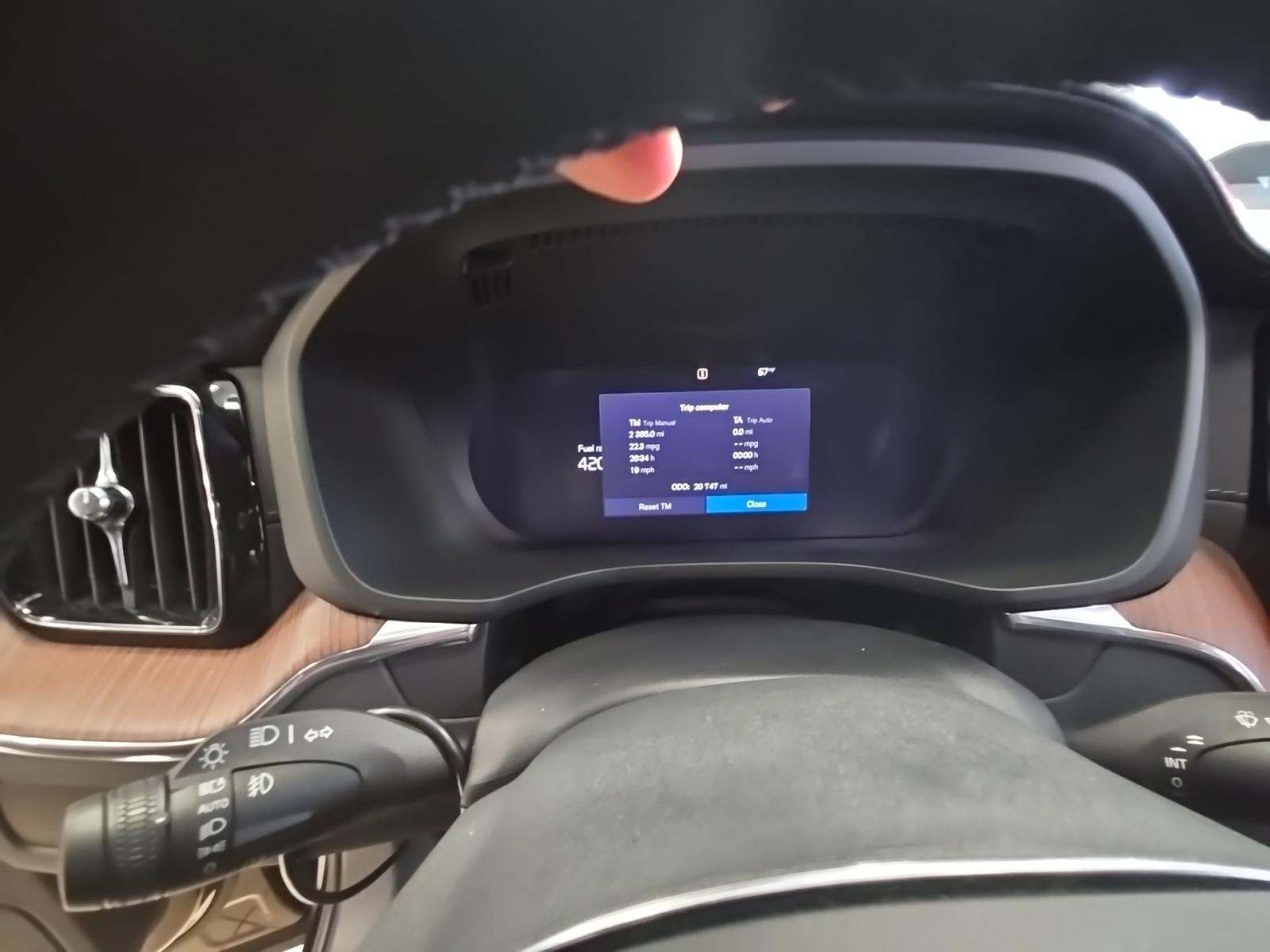 2023 Volvo XC60 B5 Ultimate AWD