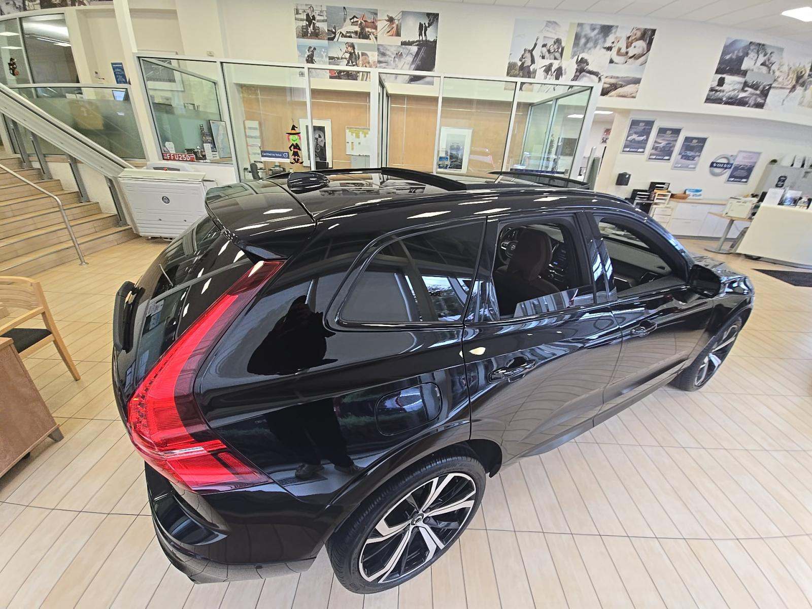 2023 Volvo XC60 B5 Ultimate AWD