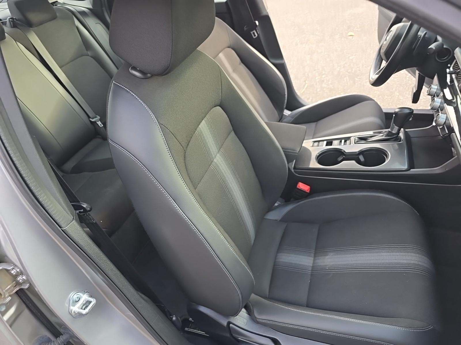 2022 Honda Civic Sport FWD