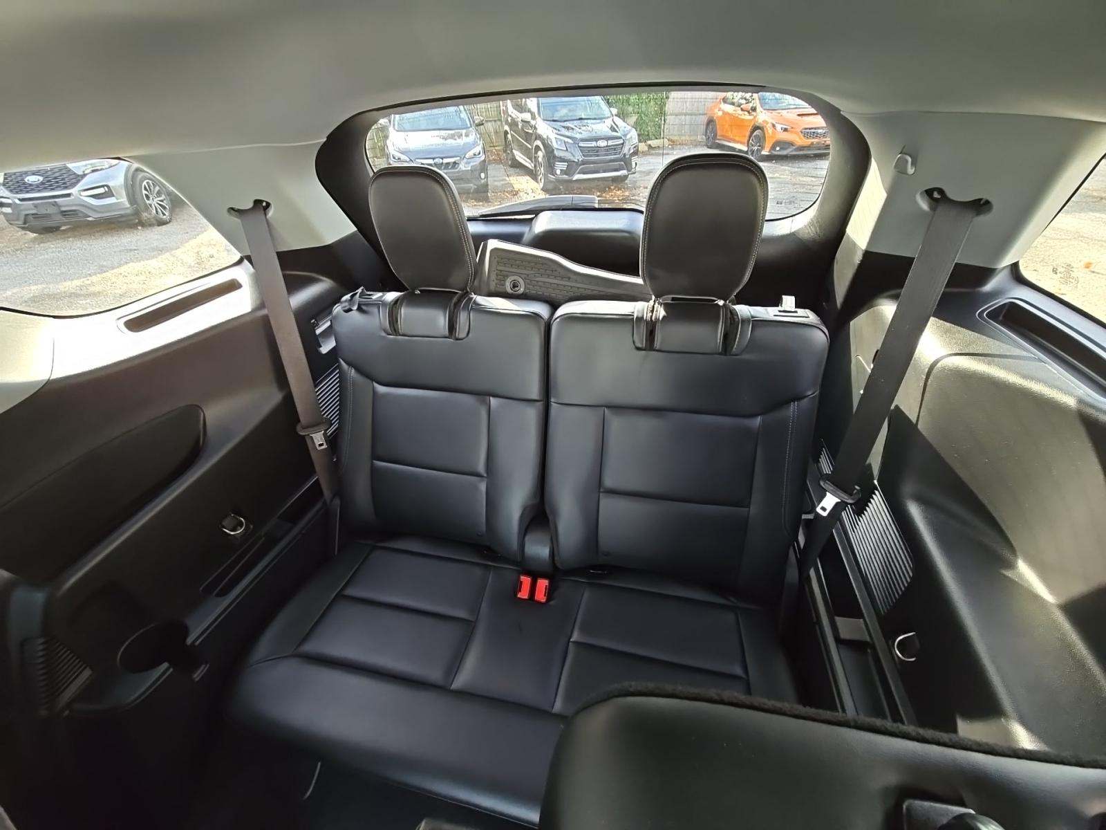 2022 Ford Explorer XLT AWD