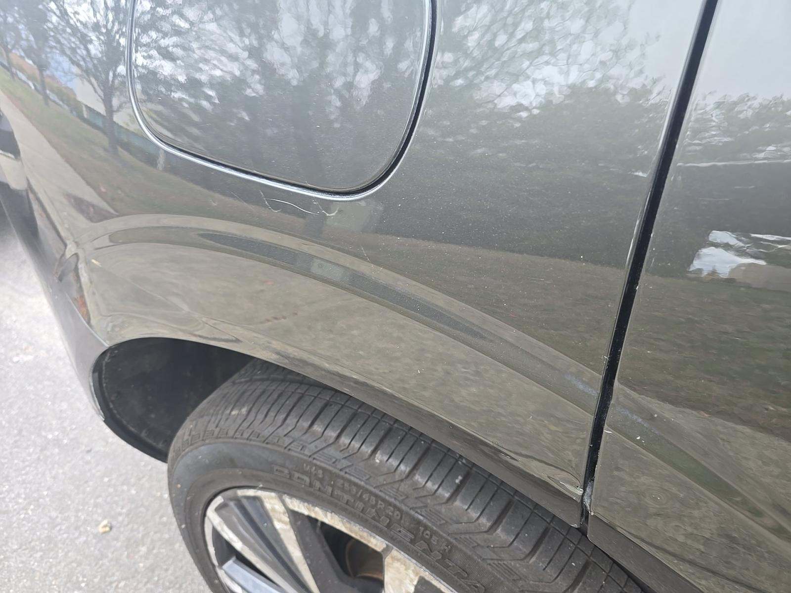 2022 Volvo XC60 B5 Momentum AWD