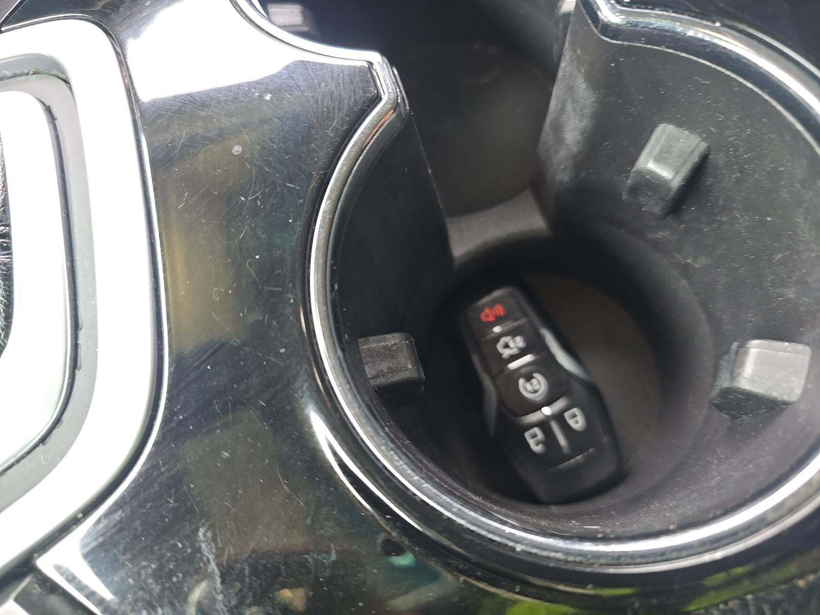 FORD EDGE - 8