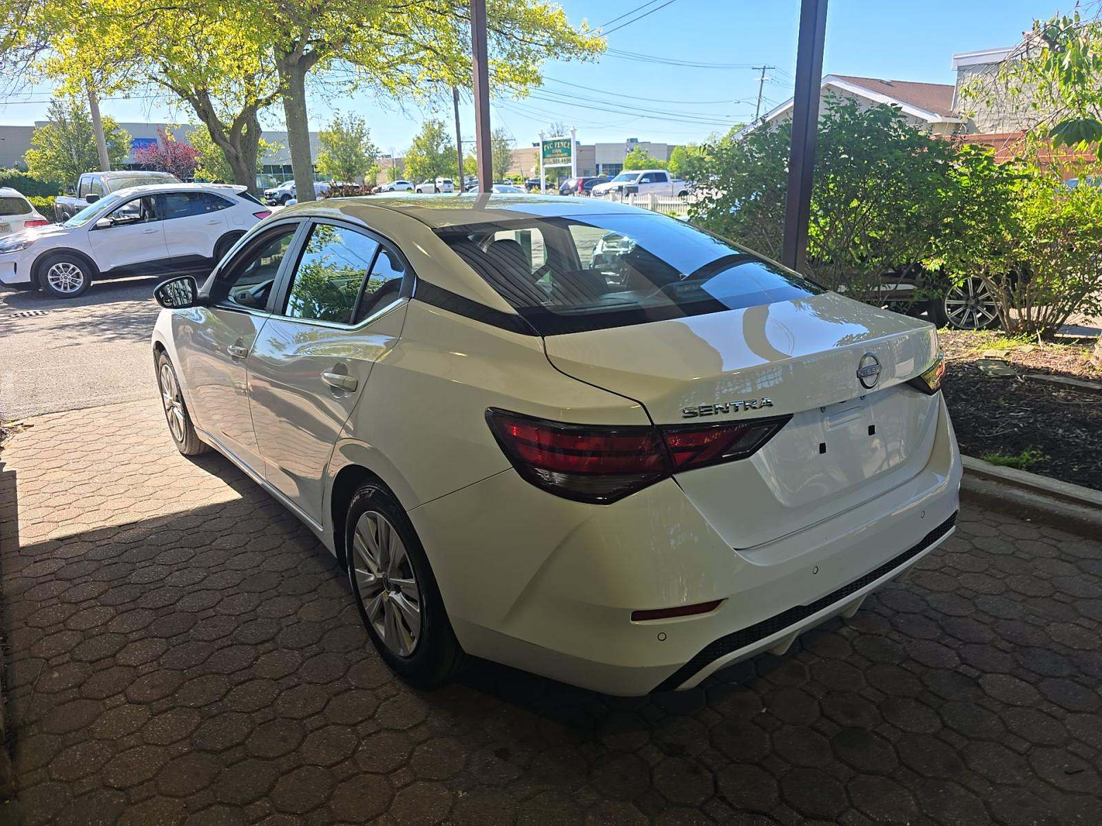 NISSAN SENTRA - 2
