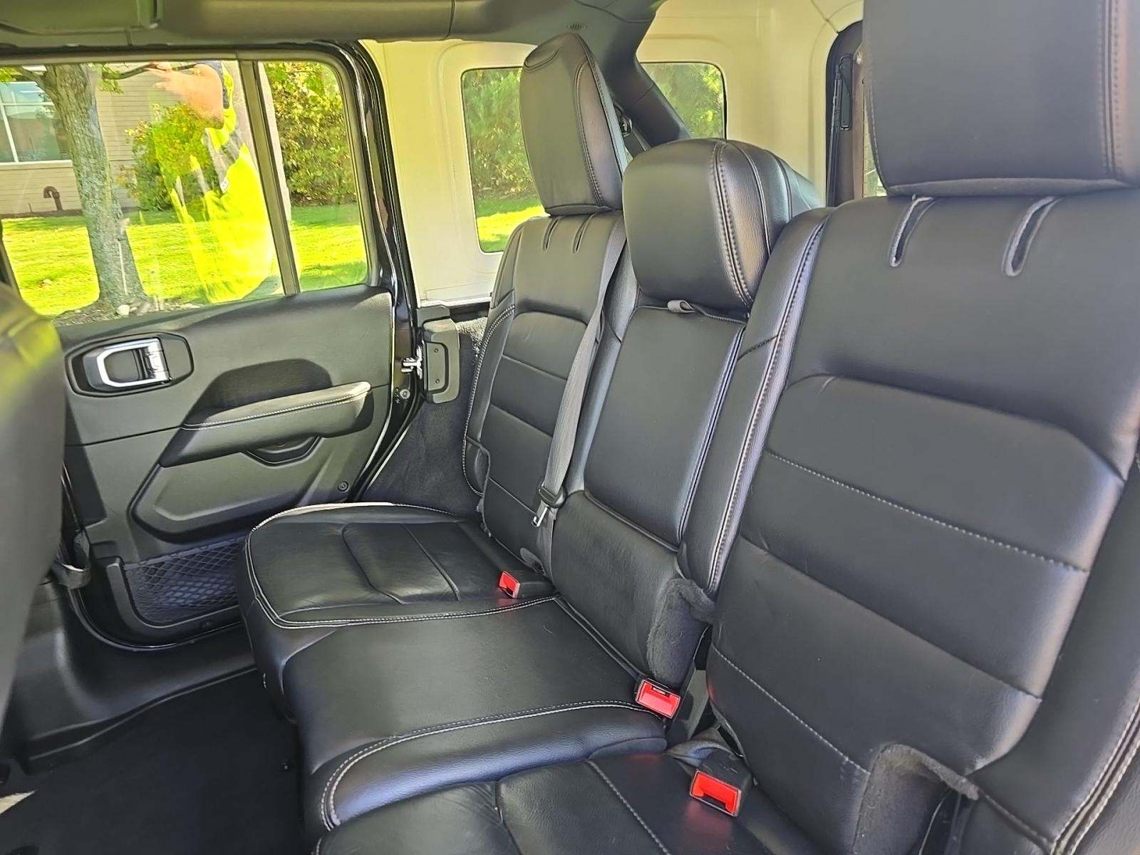 2019 Jeep Wrangler Unlimited Sahara AWD