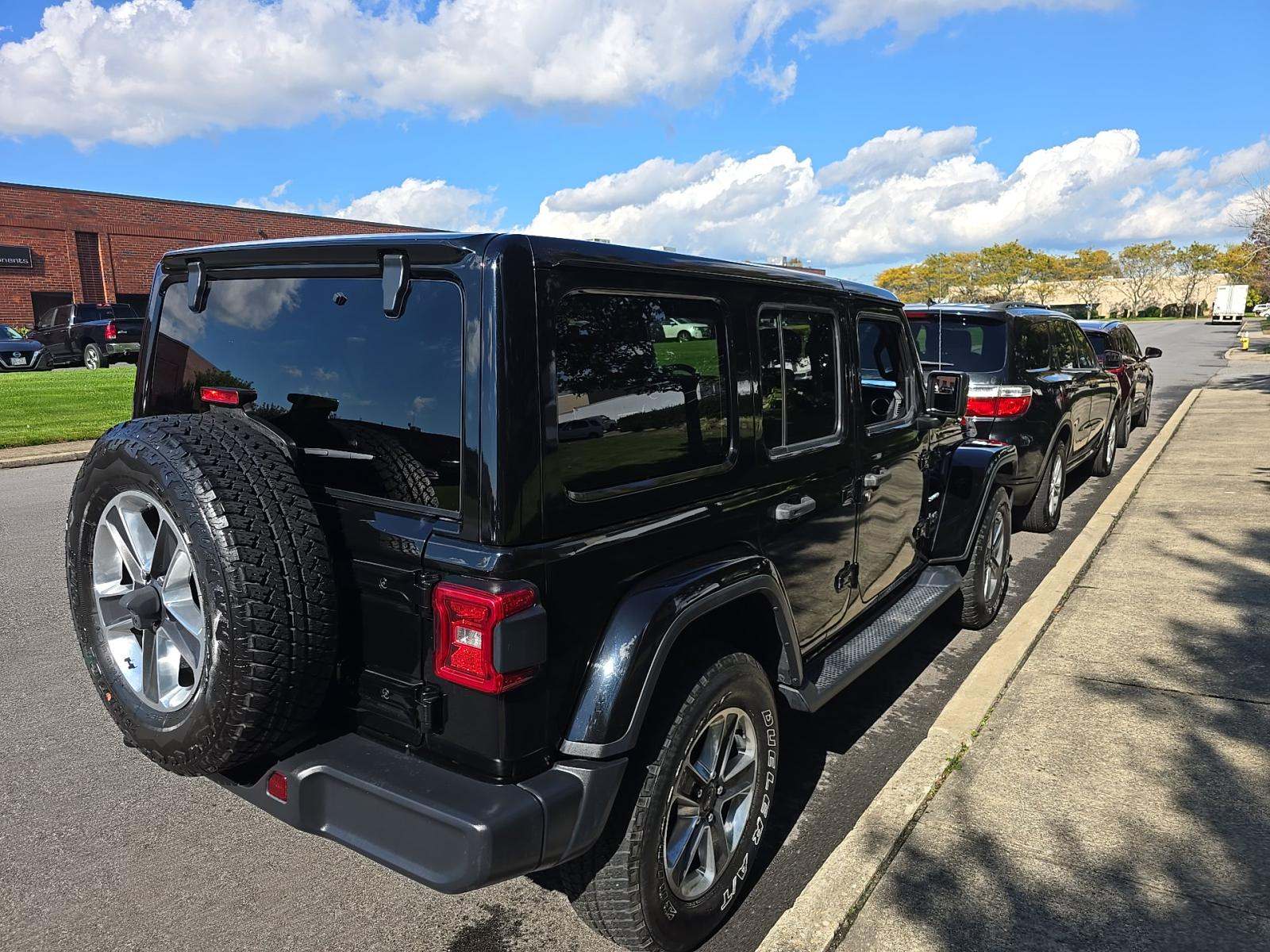 2019 Jeep Wrangler Unlimited Sahara AWD