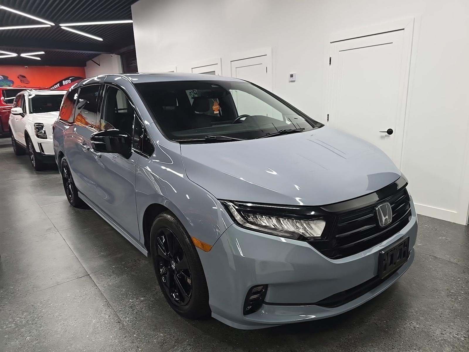 2023 Honda Odyssey Sport FWD