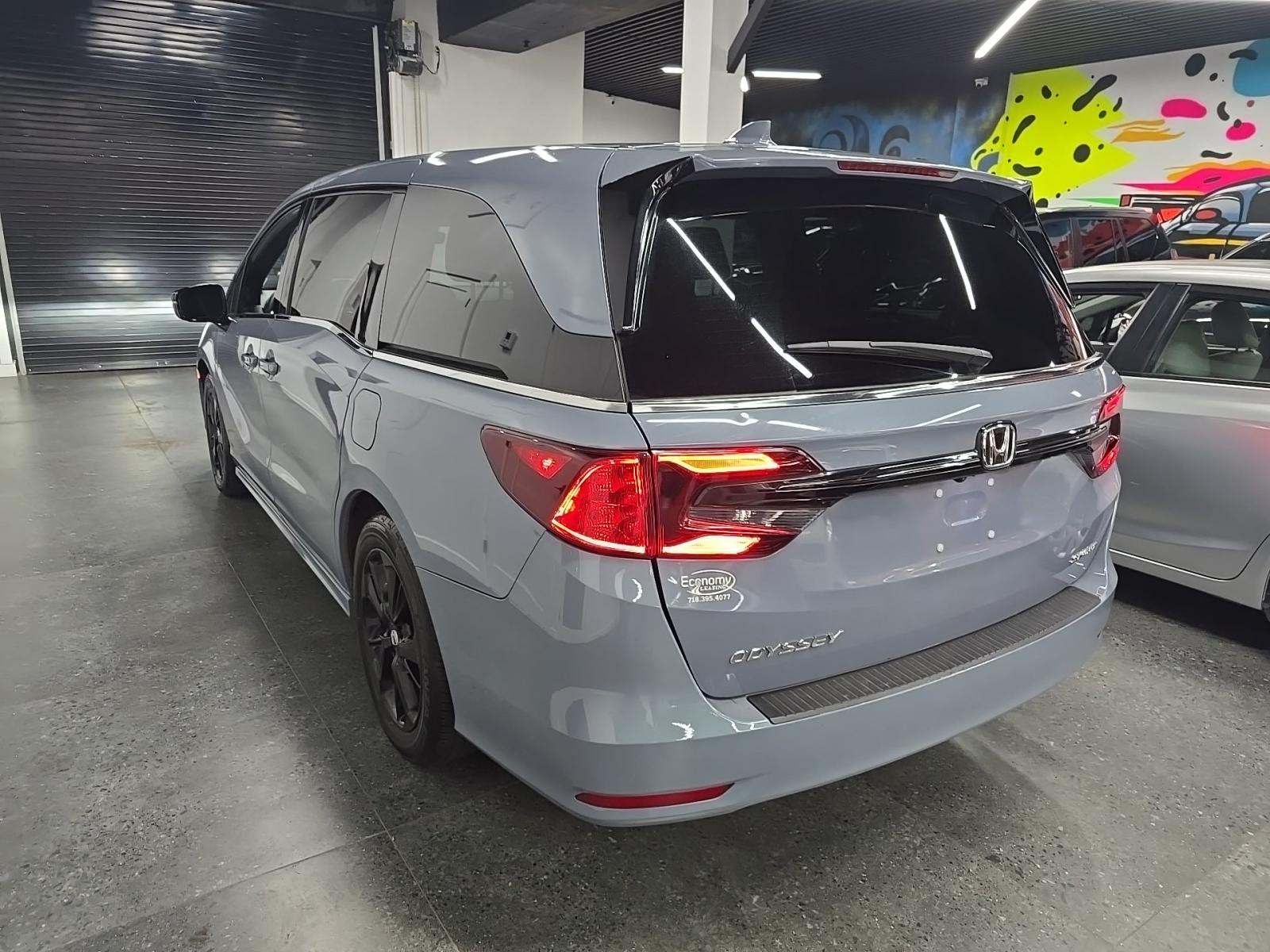2023 Honda Odyssey Sport FWD