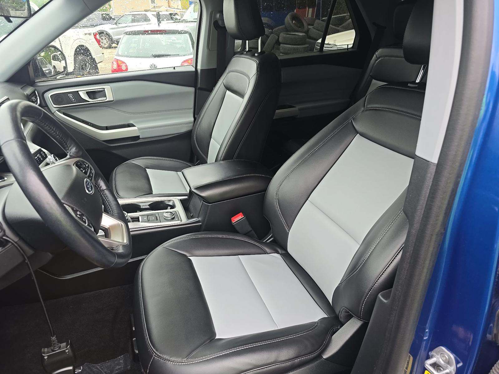FORD EXPLORER - 6