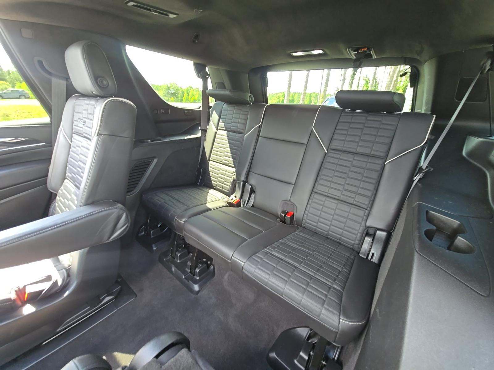 2024 Cadillac Escalade V-Series AWD