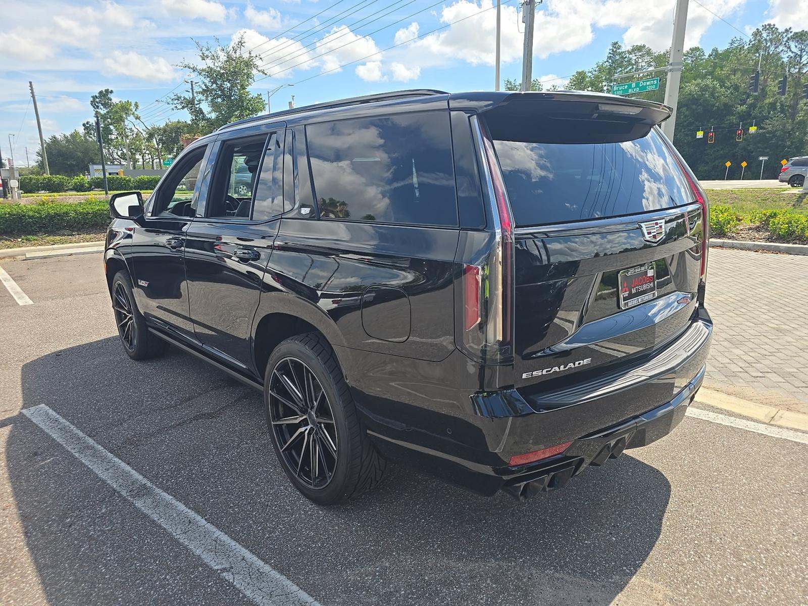 2024 Cadillac Escalade V-Series AWD