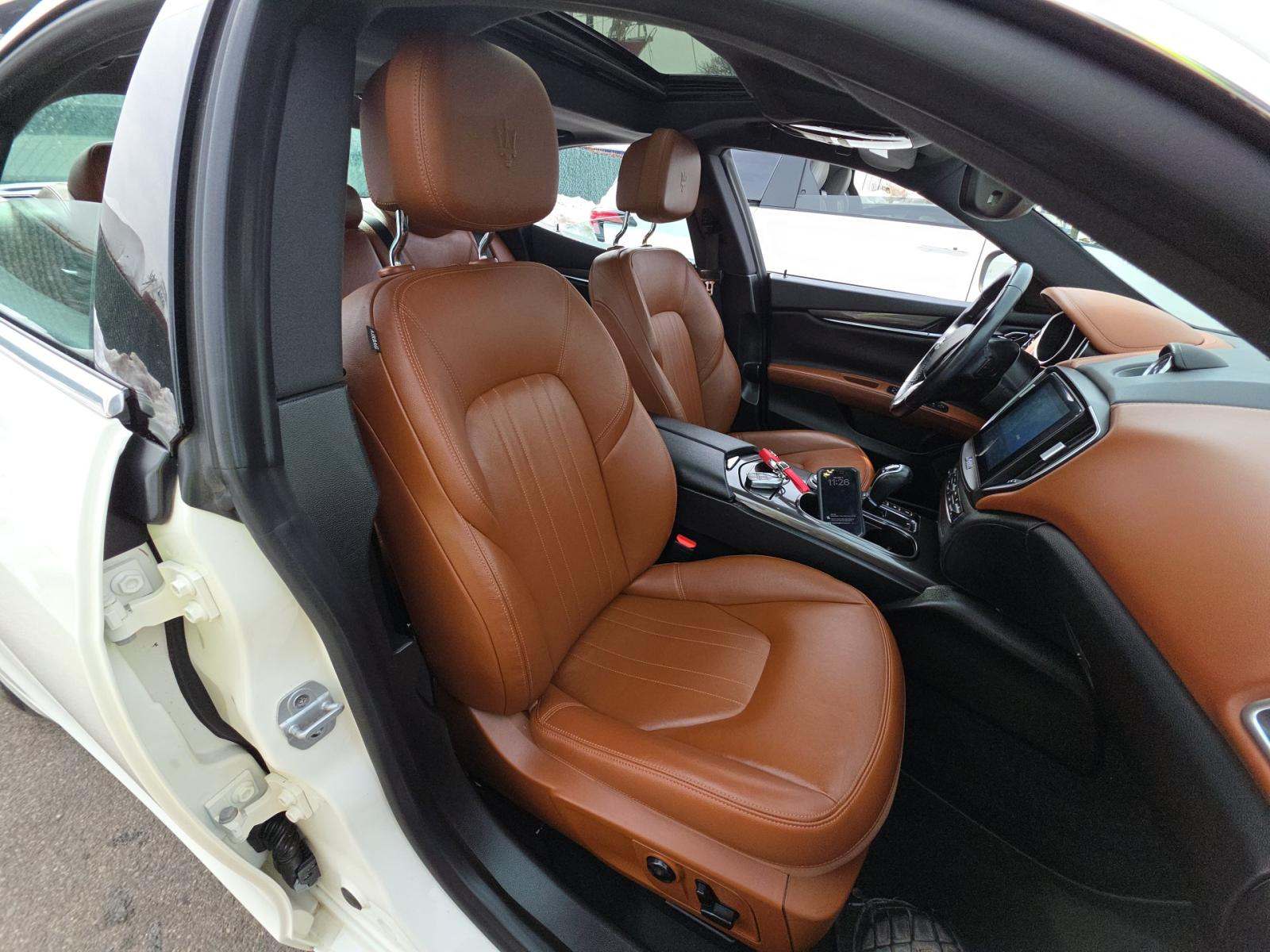 2018 Maserati Ghibli Base RWD