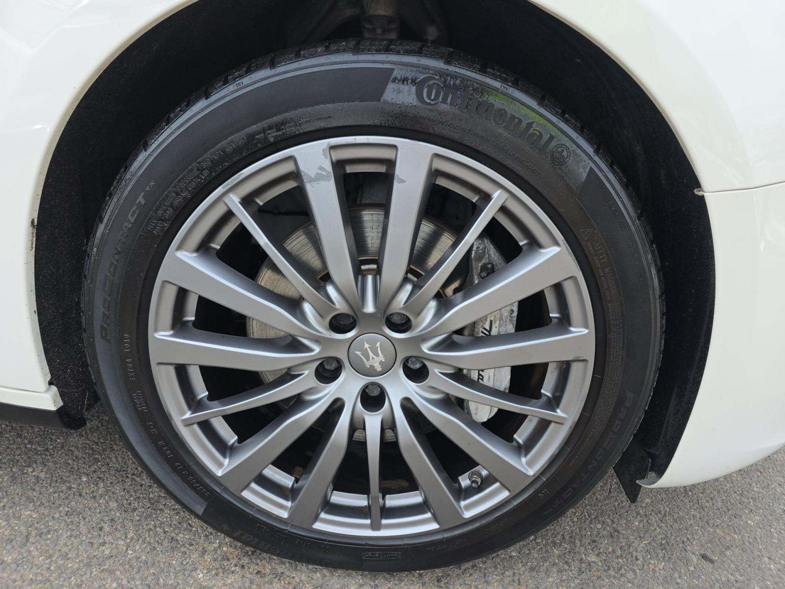 2018 Maserati Ghibli Base RWD