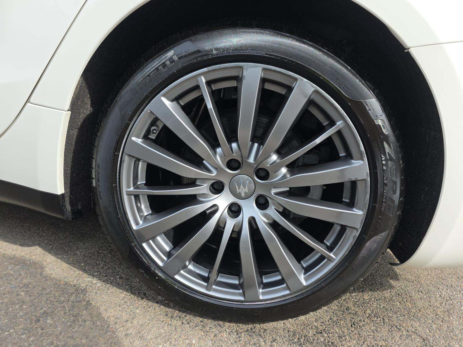 2018 Maserati Ghibli Base RWD